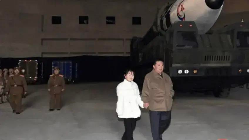 Kim Ju-ae é apontada como herdeira por inteligência da Coreia do Sul
