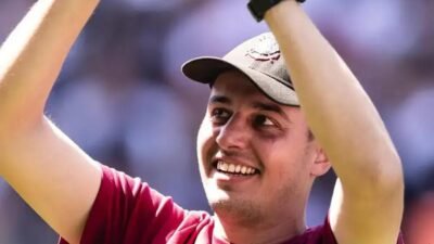 Lucas Piccinato é demitido pelo Corinthians após empate na estreia do Brasileirão