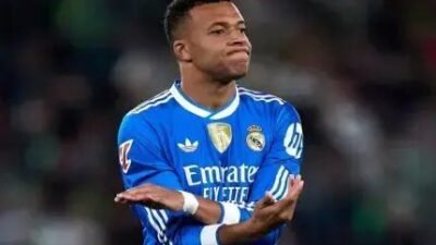 Mbappé afasta-se por lesão no LCL do joelho e desfalca o Real Madrid