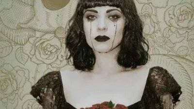 Mon Laferte volta ao Brasil para show em São Paulo pela turnê Femme Fatale