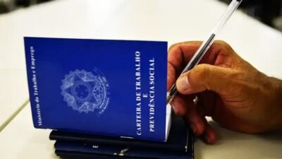 Pesquisa mostra 73% a favor do fim da escala 6x1, desde que sem corte salarial