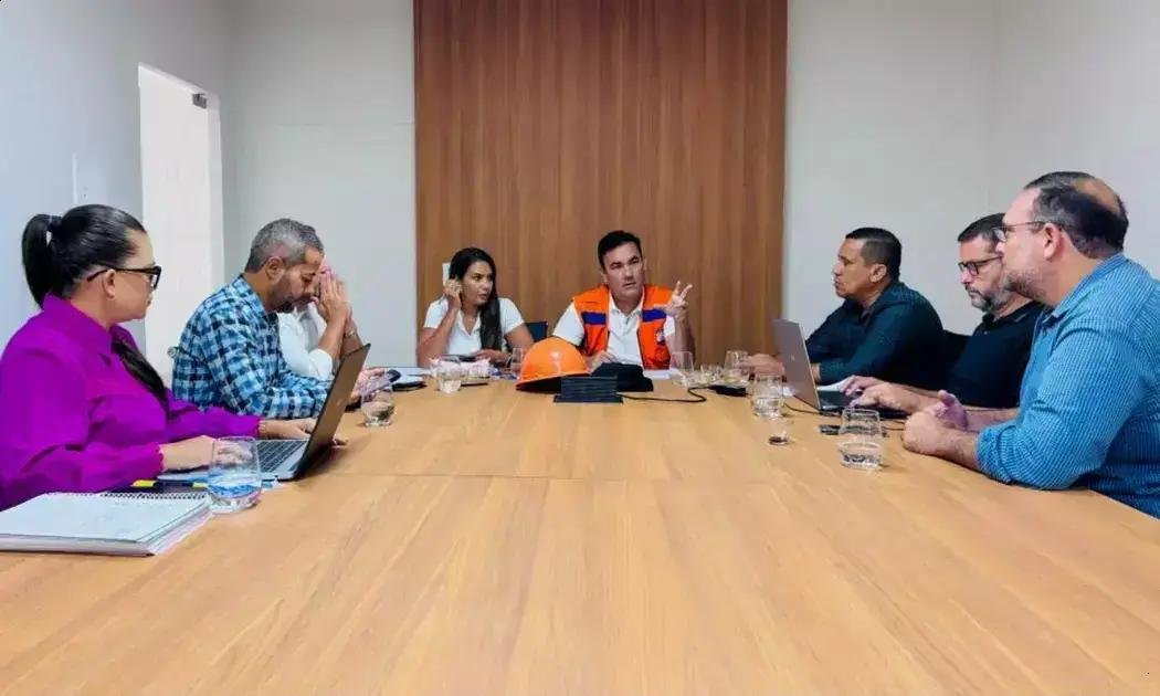 Prefeito suspende Fuzuê Alagoinhas e mobiliza equipes após chuvas