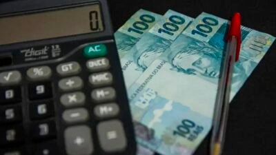 Quando sai o primeiro lote da restituição do IRPF 2026: previsão