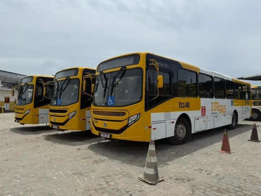 Semob redistribui 7 linhas em Salvador; Plataforma recebe ônibus climatizados