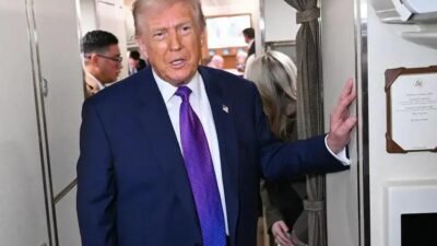 Trump em baixa: tarifas derrubadas e crise da imigração antes do discurso