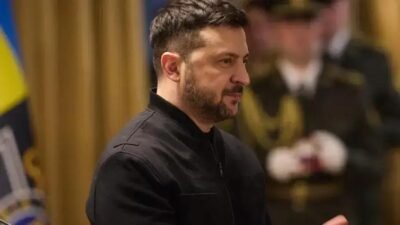 Zelensky apela a Trump por apoio no 4º aniversário da invasão russa