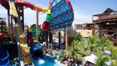 Beach Park ou Hot Park: qual é o melhor parque aquático para sua família?