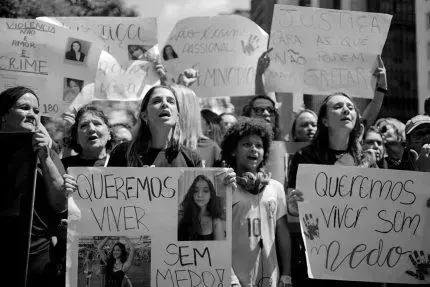 Capitais mobilizam protestos no Dia da Mulher contra o feminicídio