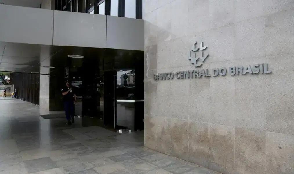 Copom deve cortar Selic pela primeira vez em dois anos; entenda os efeitos