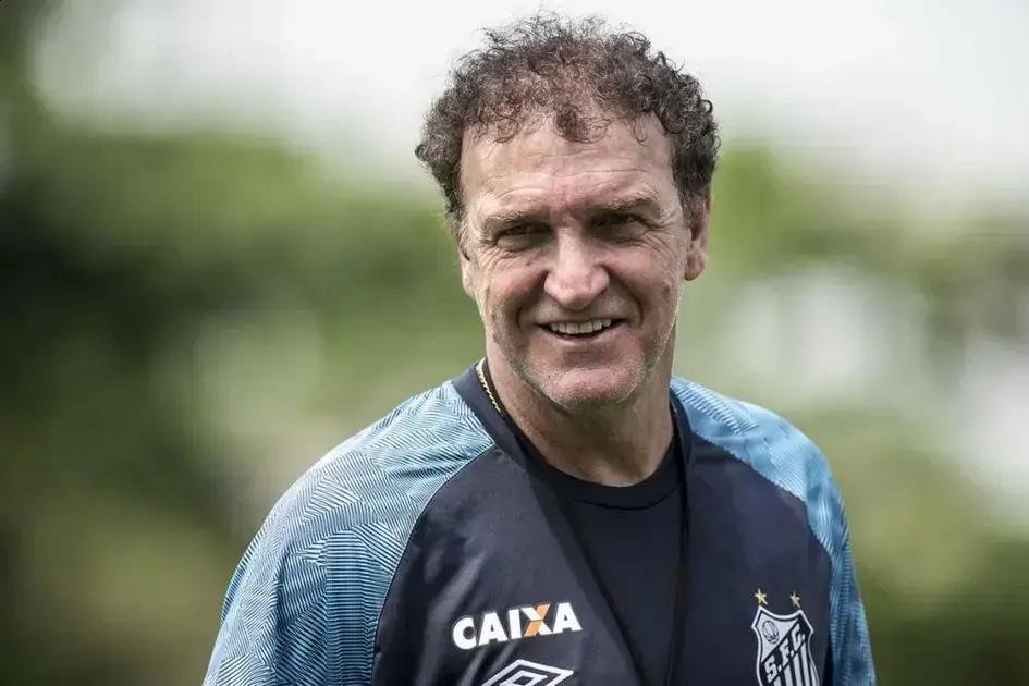 Cuca é anunciado como novo técnico do Santos até o fim de 2026