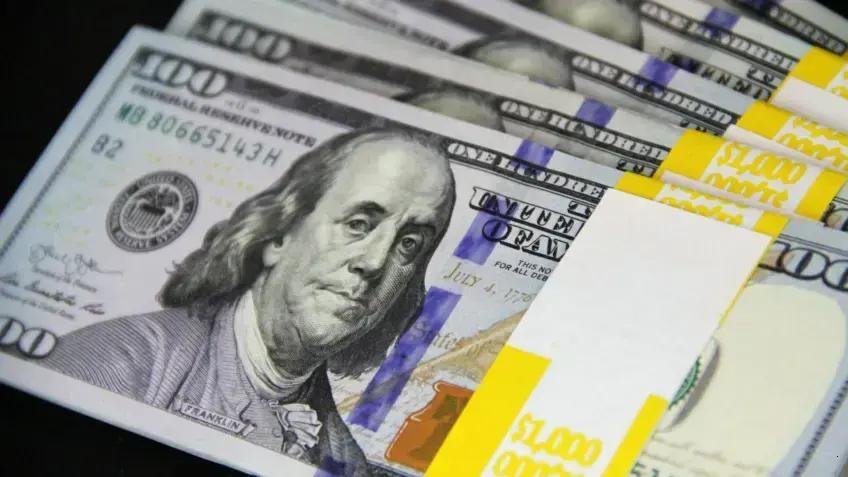 Dólar e inflação: quanto o câmbio perdeu desde o Plano Real, na prática?