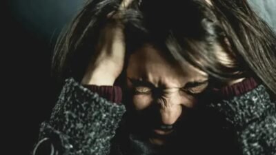 Estresse na adolescência provoca mudanças duradouras no cérebro