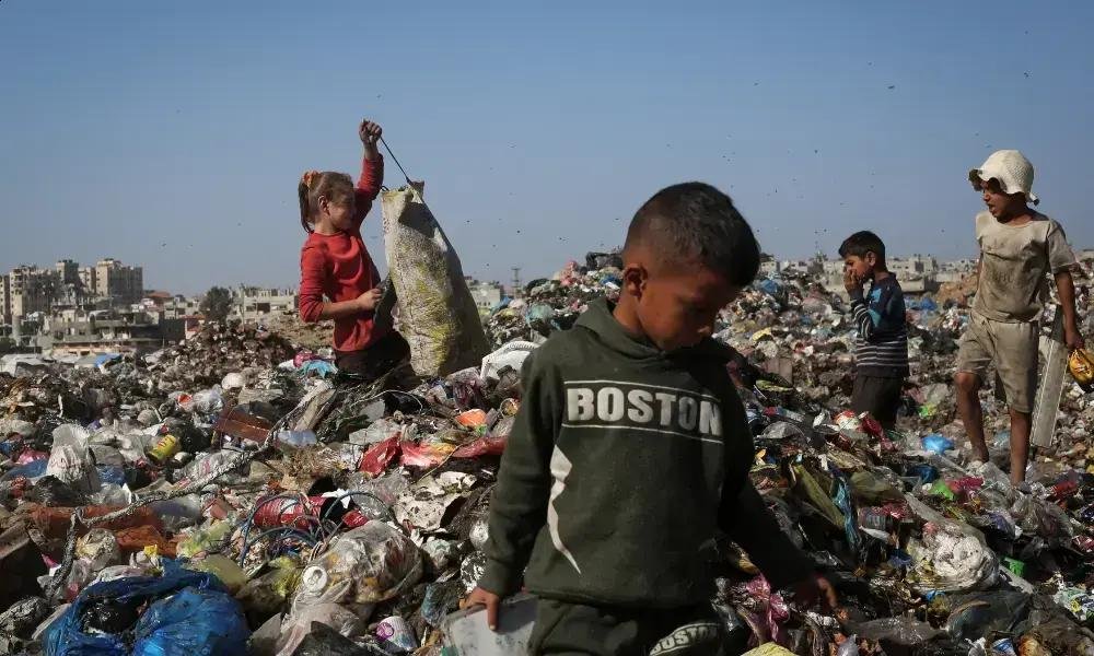 Faixa de Gaza: dois anos de destruição, crise humanitária e bloqueio