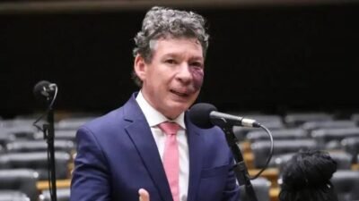 Fim da escala 6x1: proposta reduz jornada para até 5 dias por semana