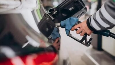 Gasolina dispara nos EUA: preços sobem e ameaçam famílias e economia
