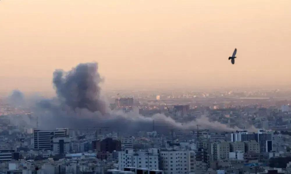 Irã diz que bases americanas no Oriente Médio são 'alvos legítimos'