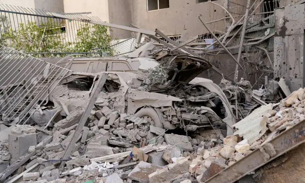 Irã: número de mortos sobe para 555 após ataques dos EUA e Israel