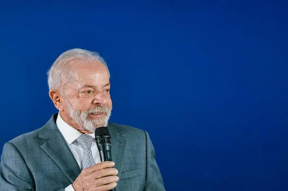 Lula anuncia novas medidas contra assédio online e cassinos digitais