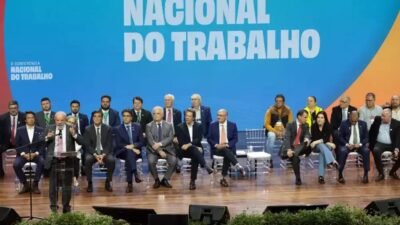Lula propõe negociação tripartite para definir fim da escala 6×1