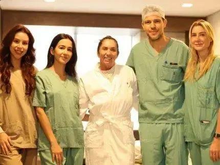 Margareth Serrão faz abdominoplastia e cirurgia nas mamas após emagrecimento