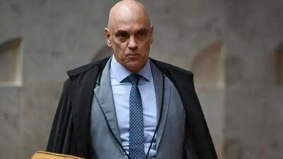 Moraes pede manifestação da PGR sobre dados de celulares de Wassef