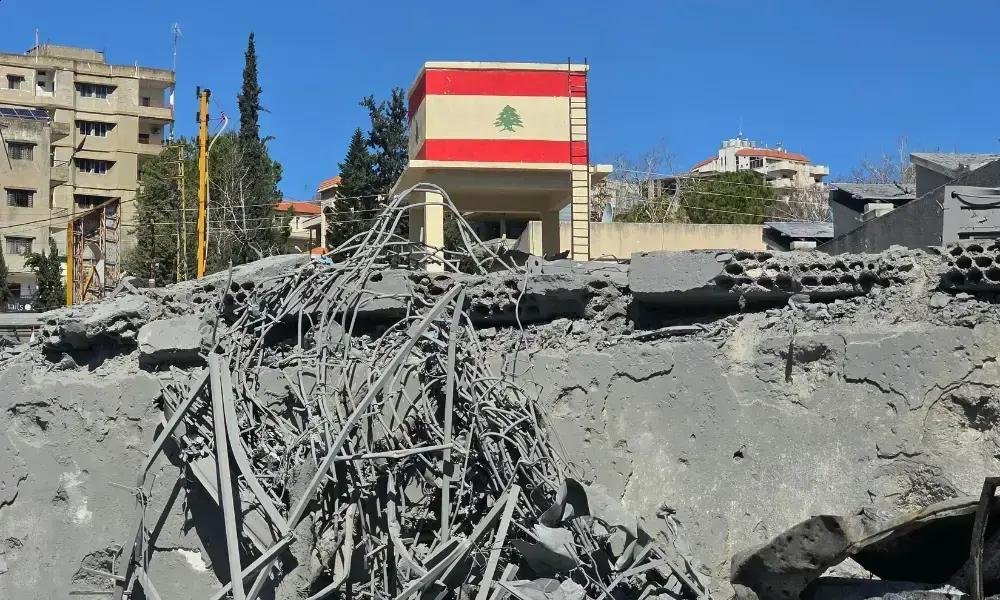 Mortos no Líbano sob ataques israelenses sobem para 102, diz Ministério