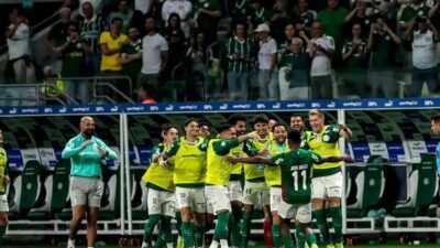 Palmeiras vence Botafogo por 2 a 1 no Allianz Parque com um a mais