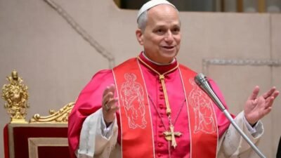 Papa Leão XIV pede paz e diálogo após ataques dos EUA e Israel ao Irã