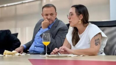 PSOL rejeita federação com o PT e anuncia apoio a Lula no 1º turno