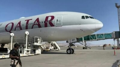 Qatar e Emirates retomam voos de repatriação a partir de Doha