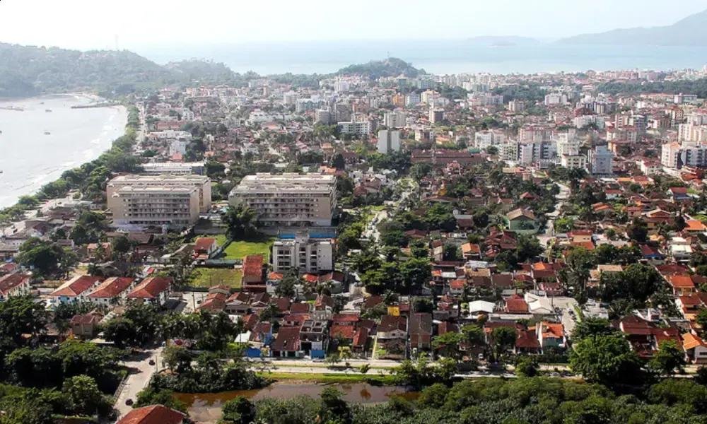 Quanto custa um fim de semana em Ubatuba: guia prático de gastos