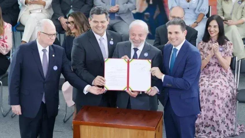 Recorde de feminicídios em 2025: governo lança pacto nacional de enfrentamento