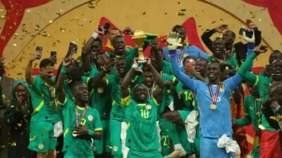 Senegal se recusa a devolver troféu e provoca: ‘Venham buscá-lo’