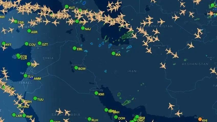Suspensão de voos no Oriente Médio afeta mais de 1,5 milhão de passageiros