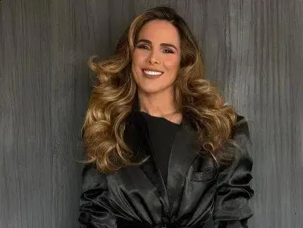 Wanessa Camargo e Gominho assumem o TVZ ao vivo no Multishow