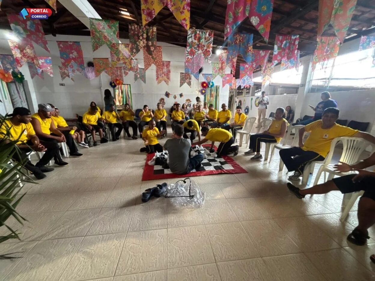 Alagoinhas promove inclusão social através de oficinas adaptadas de xadrez
