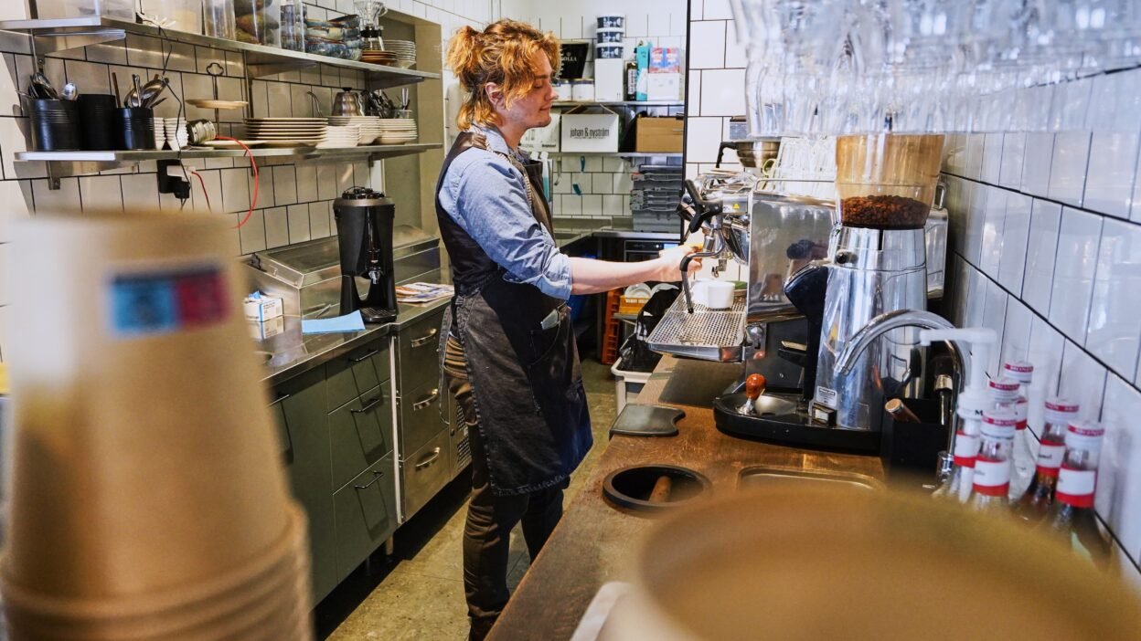Inteligência Artificial gerente: o café inusitado em Estocolmo