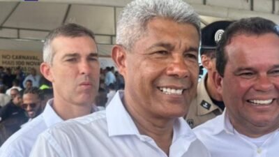 Jerônimo Rodrigues decreta ponto facultativo para próxima semana na Bahia