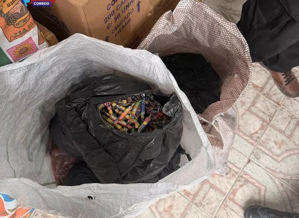 Operação apreende 72 mil fogos de artifício clandestinos em Alagoinhas