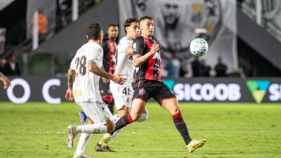 Vitória perde para o Santos na Vila Belmiro e segue sem vencer fora de casa